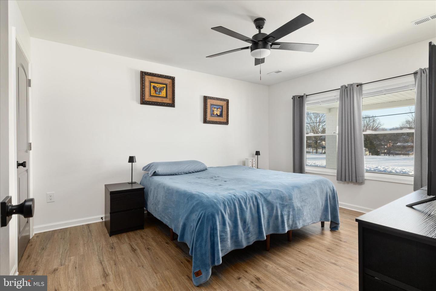 511 W 13TH ST, FRONT ROYAL, Virginia 22630, 3 Bedrooms Bedrooms, ,2 BathroomsBathrooms,Residential,For sale,511 W 13TH ST,VAWR2013232 MLS # VAWR2013232