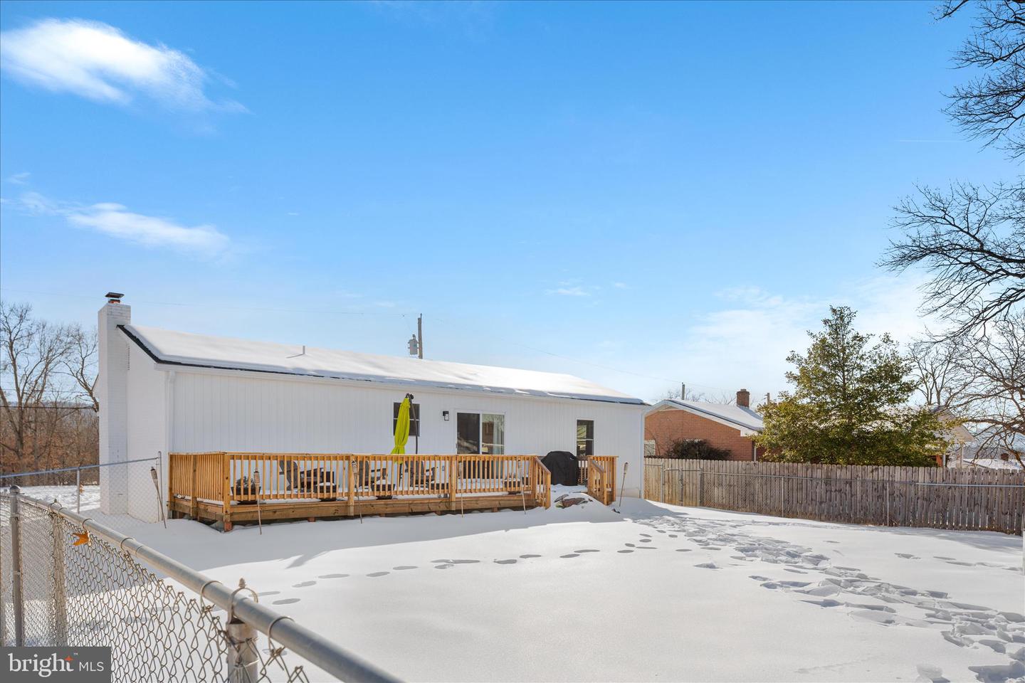 511 W 13TH ST, FRONT ROYAL, Virginia 22630, 3 Bedrooms Bedrooms, ,2 BathroomsBathrooms,Residential,For sale,511 W 13TH ST,VAWR2013232 MLS # VAWR2013232