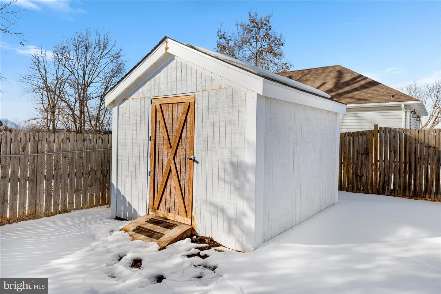 511 W 13TH ST, FRONT ROYAL, Virginia 22630, 3 Bedrooms Bedrooms, ,2 BathroomsBathrooms,Residential,For sale,511 W 13TH ST,VAWR2013232 MLS # VAWR2013232