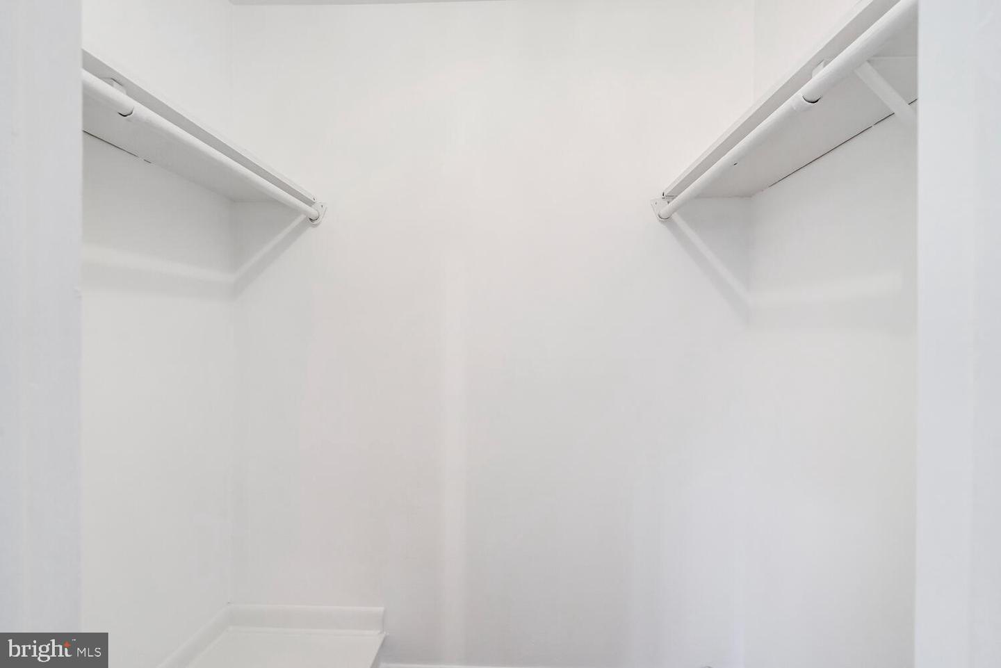 4447 FOREST GLEN CT #4447, ANNANDALE, Virginia 22003, 3 Bedrooms Bedrooms, ,1 BathroomBathrooms,Residential,For sale,4447 FOREST GLEN CT #4447,VAFX2289170 MLS # VAFX2289170