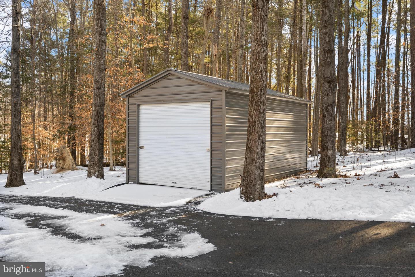 15285 WOODSLANE RD, WOODFORD, Virginia 22580, 4 Bedrooms Bedrooms, ,2 BathroomsBathrooms,Residential,For sale,15285 WOODSLANE RD,VACV2009520 MLS # VACV2009520