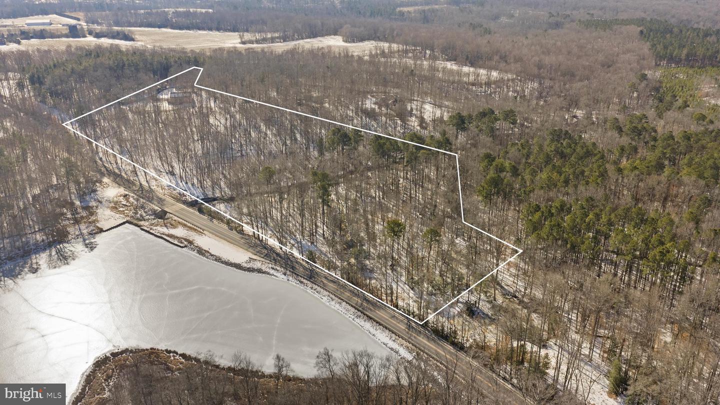 15285 WOODSLANE RD, WOODFORD, Virginia 22580, 4 Bedrooms Bedrooms, ,2 BathroomsBathrooms,Residential,For sale,15285 WOODSLANE RD,VACV2009520 MLS # VACV2009520