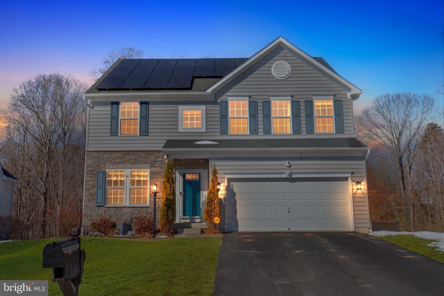 38 TAYLORS HILL WAY, FREDERICKSBURG, Virginia 22405, 4 Bedrooms Bedrooms, 17 Rooms Rooms,3 BathroomsBathrooms,Residential,For sale,38 TAYLORS HILL WAY,VAST2045990 MLS # VAST2045990