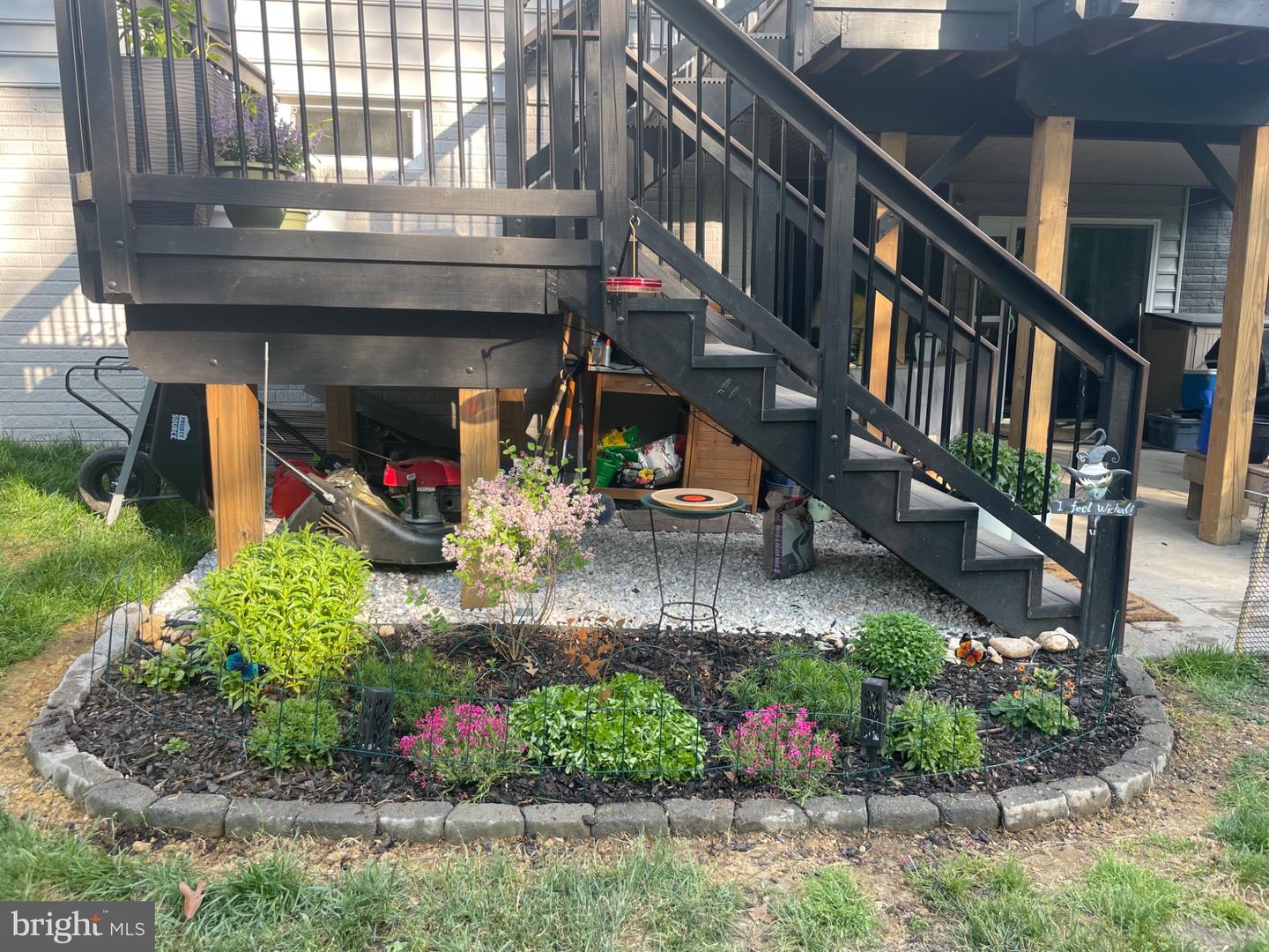 38 TAYLORS HILL WAY, FREDERICKSBURG, Virginia 22405, 4 Bedrooms Bedrooms, 17 Rooms Rooms,3 BathroomsBathrooms,Residential,For sale,38 TAYLORS HILL WAY,VAST2045990 MLS # VAST2045990