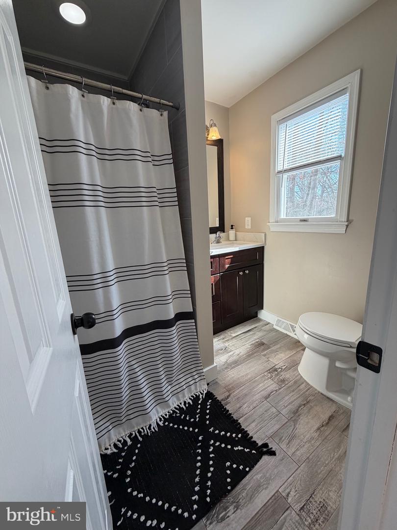 13388 NEWBYS SHOP RD, REMINGTON, Virginia 22734, 3 Bedrooms Bedrooms, ,2 BathroomsBathrooms,Residential,For sale,13388 NEWBYS SHOP RD,VACU2012666 MLS # VACU2012666