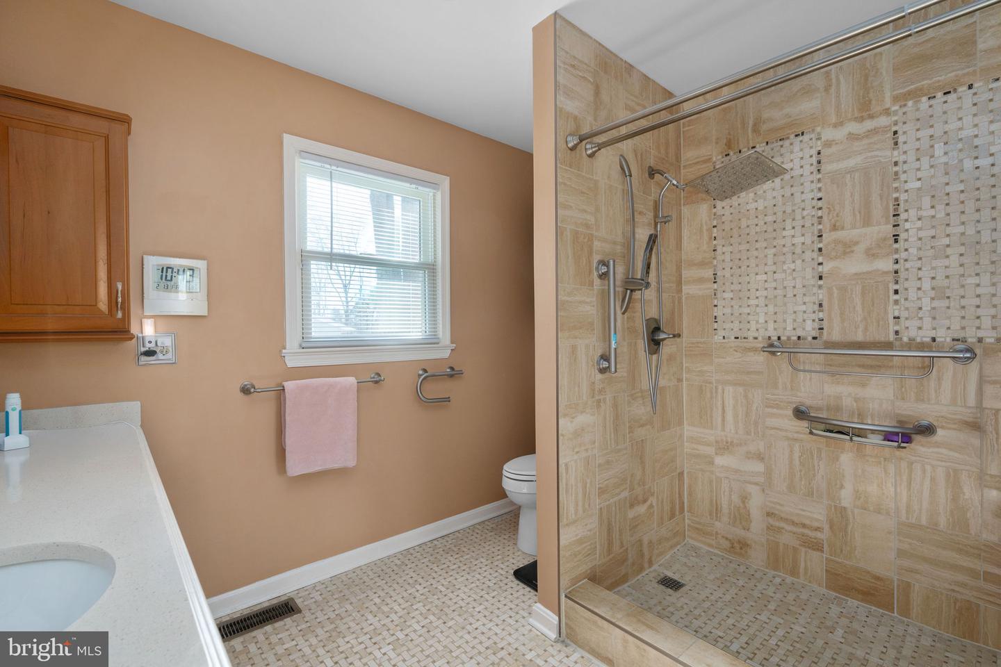 15993 COVE LN, DUMFRIES, Virginia 22025, 4 Bedrooms Bedrooms, ,2 BathroomsBathrooms,Residential,For sale,15993 COVE LN,VAPW2112382 MLS # VAPW2112382 15993 COVE LN, DUMFRIES, Virginia 22025, 4 Bedrooms Bedrooms, ,2 BathroomsBathrooms,Residential,For sale,15993 COVE LN,VAPW2112382 MLS # VAPW2112382