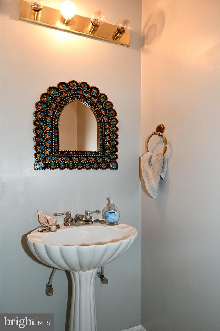 9411 WILCOXEN DR, MANASSAS PARK, Virginia 20111, 3 Bedrooms Bedrooms, ,2 BathroomsBathrooms,Residential,For sale,9411 WILCOXEN DR,VAMP2003698 MLS # VAMP2003698