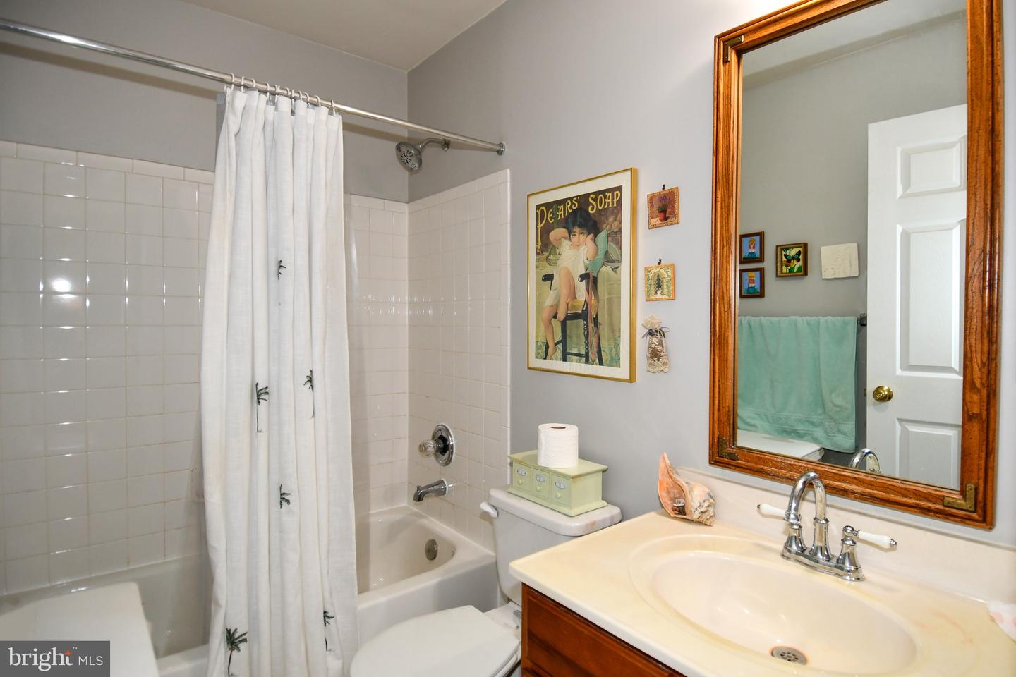 9411 WILCOXEN DR, MANASSAS PARK, Virginia 20111, 3 Bedrooms Bedrooms, ,2 BathroomsBathrooms,Residential,For sale,9411 WILCOXEN DR,VAMP2003698 MLS # VAMP2003698