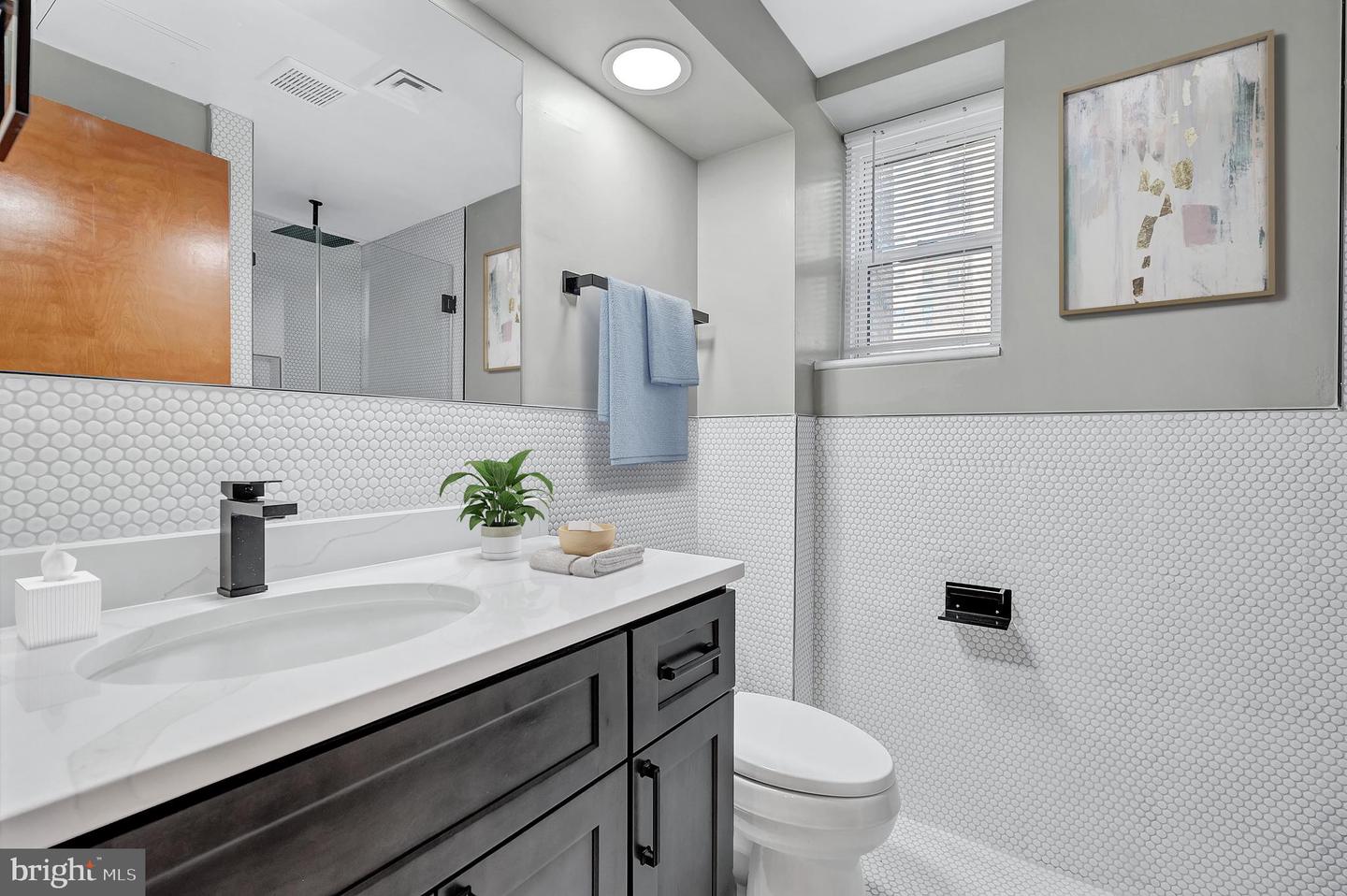 4707 CONNECTICUT AVE NW #103, WASHINGTON, District Of Columbia 20008, 1 Bedroom Bedrooms, ,1 BathroomBathrooms,Residential,For sale,4707 CONNECTICUT AVE NW #103,DCDC2245854 MLS # DCDC2245854 4707 CONNECTICUT AVE NW #103, WASHINGTON, District Of Columbia 20008, 1 Bedroom Bedrooms, ,1 BathroomBathrooms,Residential,For sale,4707 CONNECTICUT AVE NW #103,DCDC2245854 MLS # DCDC2245854