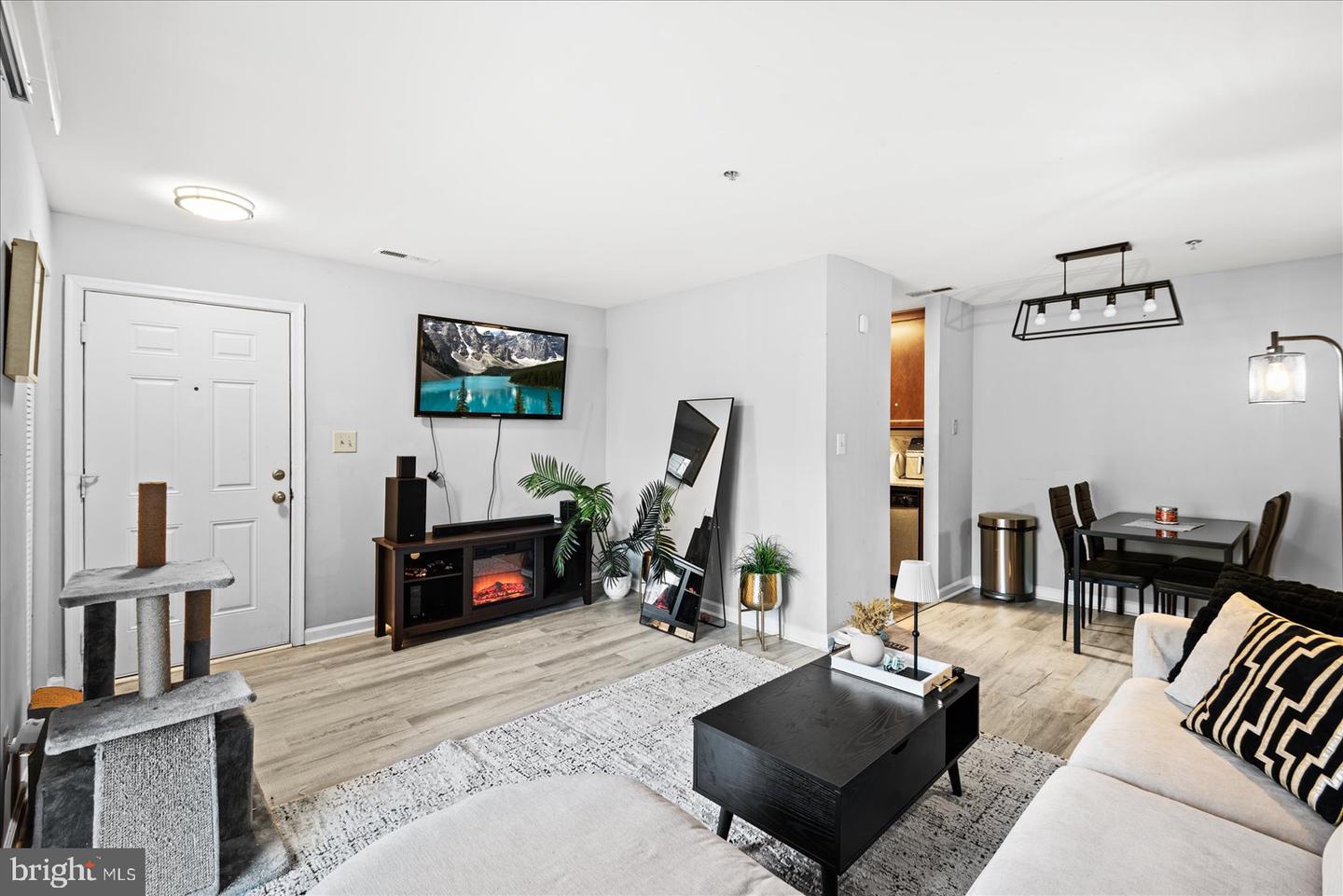 93 FERN OAK CIR #93100, STAFFORD, Virginia 22554, 2 Bedrooms Bedrooms, ,2 BathroomsBathrooms,Residential,For sale,93 FERN OAK CIR #93100,VAST2046002 MLS # VAST2046002 93 FERN OAK CIR #93100, STAFFORD, Virginia 22554, 2 Bedrooms Bedrooms, ,2 BathroomsBathrooms,Residential,For sale,93 FERN OAK CIR #93100,VAST2046002 MLS # VAST2046002