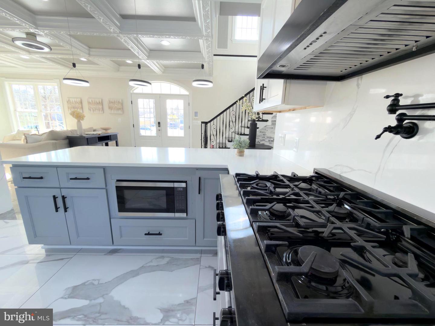 8213 HOCKING PL, ALEXANDRIA, Virginia 22309, 5 Bedrooms Bedrooms, ,5 BathroomsBathrooms,Residential,For sale,8213 HOCKING PL,VAFX2290722 MLS # VAFX2290722