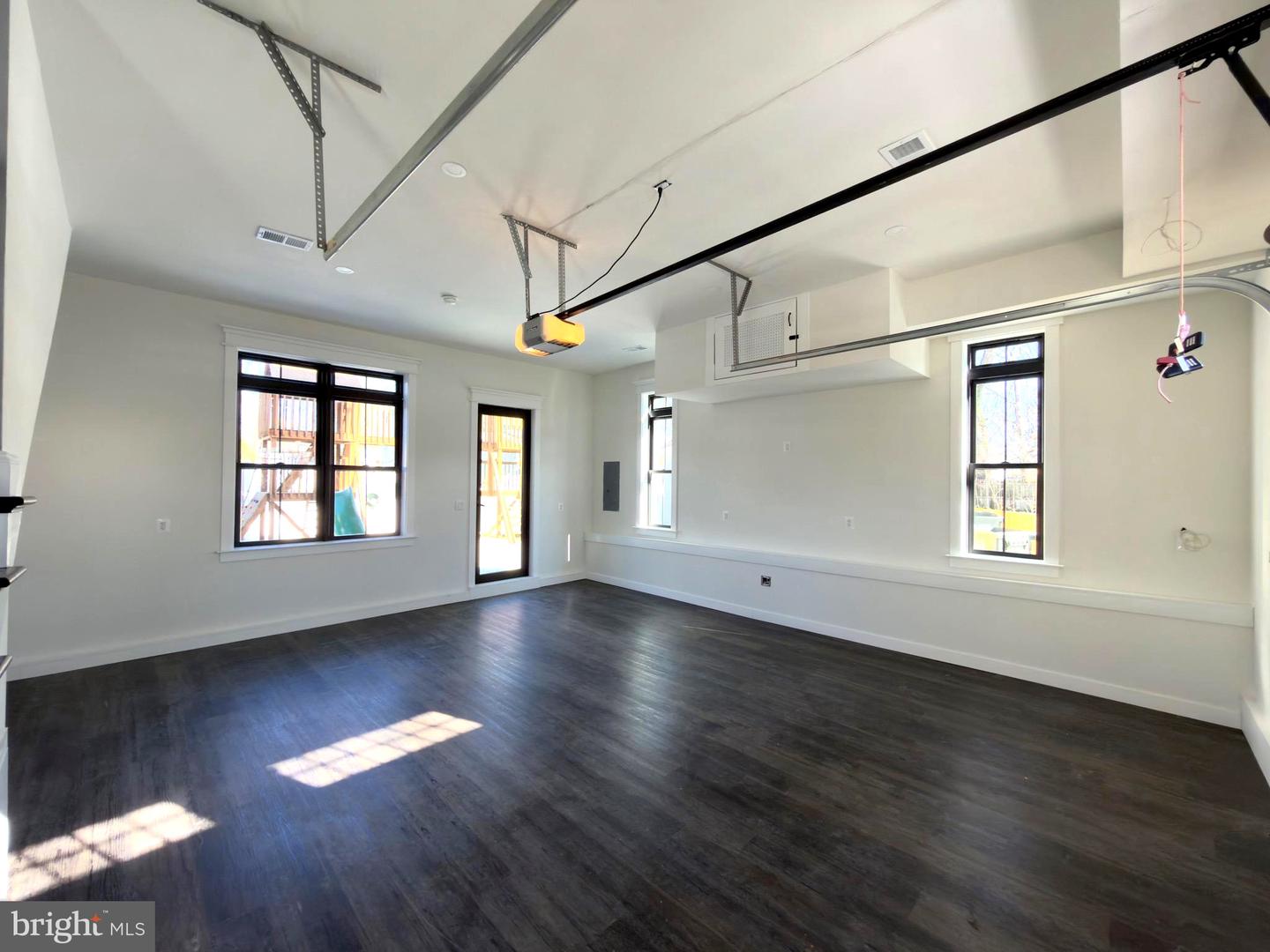 8213 HOCKING PL, ALEXANDRIA, Virginia 22309, 5 Bedrooms Bedrooms, ,5 BathroomsBathrooms,Residential,For sale,8213 HOCKING PL,VAFX2290722 MLS # VAFX2290722