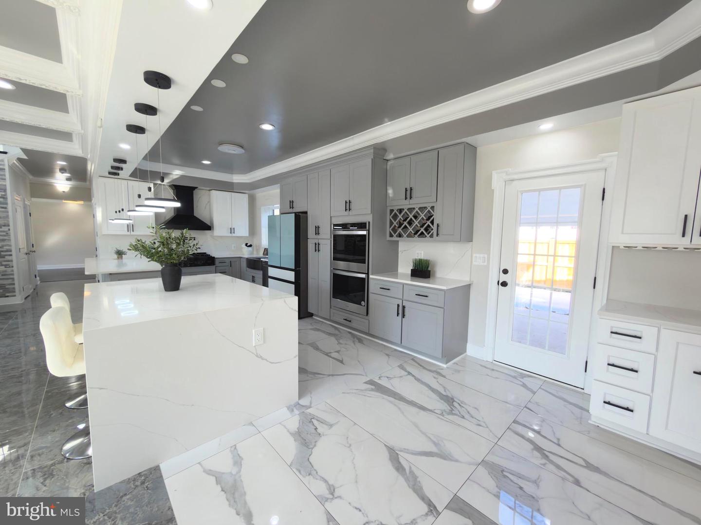 8213 HOCKING PL, ALEXANDRIA, Virginia 22309, 5 Bedrooms Bedrooms, ,5 BathroomsBathrooms,Residential,For sale,8213 HOCKING PL,VAFX2290722 MLS # VAFX2290722