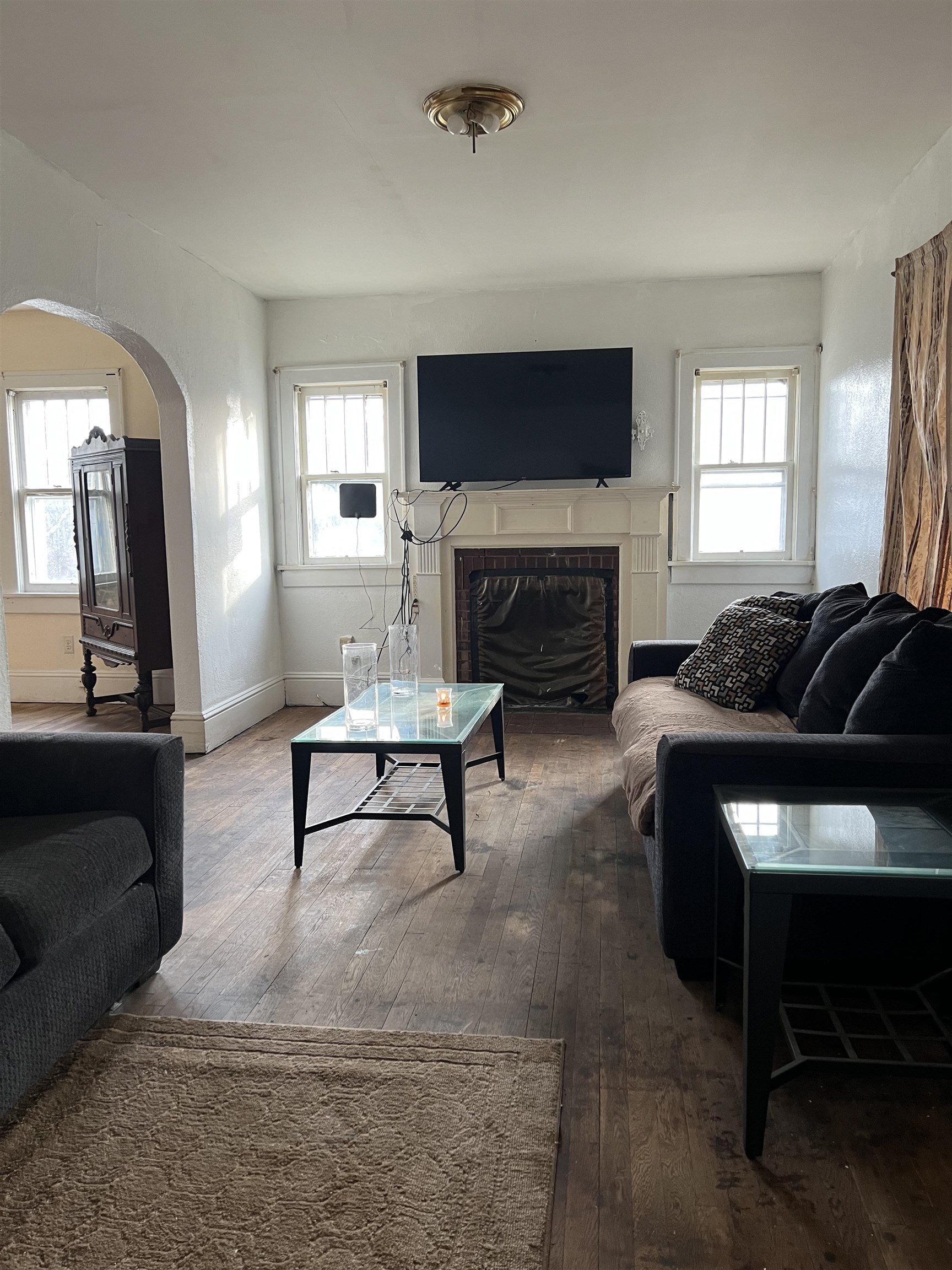 220 ELIZABETH AVE, WAYNESBORO, Virginia 22980, 3 Bedrooms Bedrooms, ,1 BathroomBathrooms,Residential,220 ELIZABETH AVE,672223 MLS # 672223