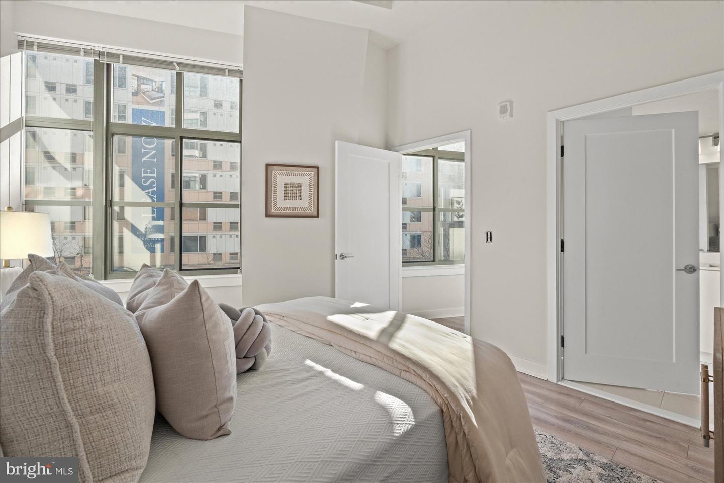 460 NEW YORK NW #304, WASHINGTON, District Of Columbia 20001, 1 Bedroom Bedrooms, ,1 BathroomBathrooms,Residential,For sale,460 NEW YORK NW #304,DCDC2239280 MLS # DCDC2239280