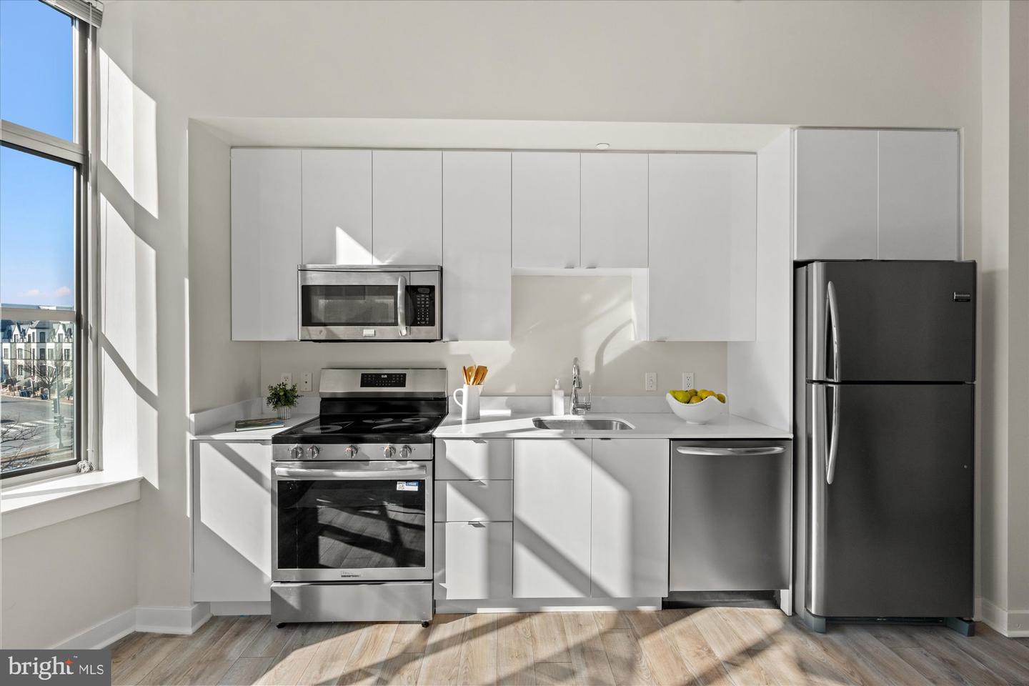 460 NEW YORK NW #304, WASHINGTON, District Of Columbia 20001, 1 Bedroom Bedrooms, ,1 BathroomBathrooms,Residential,For sale,460 NEW YORK NW #304,DCDC2239280 MLS # DCDC2239280