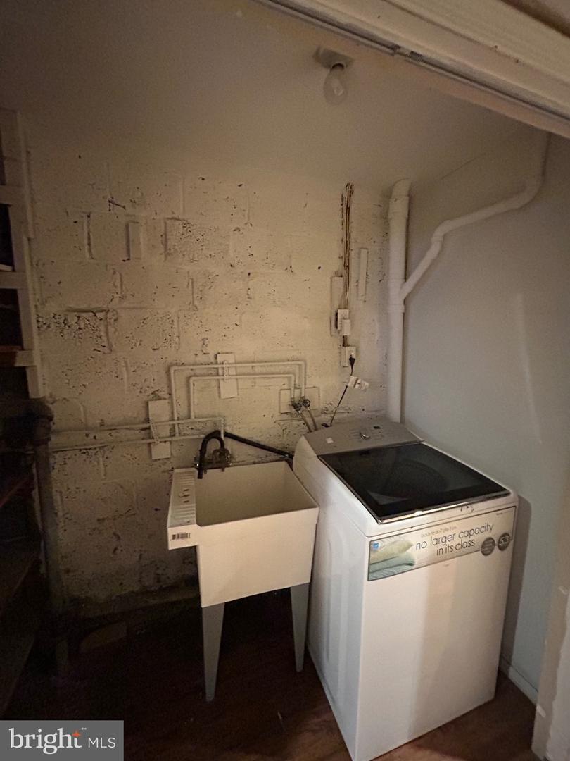 6426 NORTH CAPITOL ST NW, WASHINGTON, District Of Columbia 20012, 4 Bedrooms Bedrooms, ,1 BathroomBathrooms,Residential,For sale,6426 NORTH CAPITOL ST NW,DCDC2243112 MLS # DCDC2243112