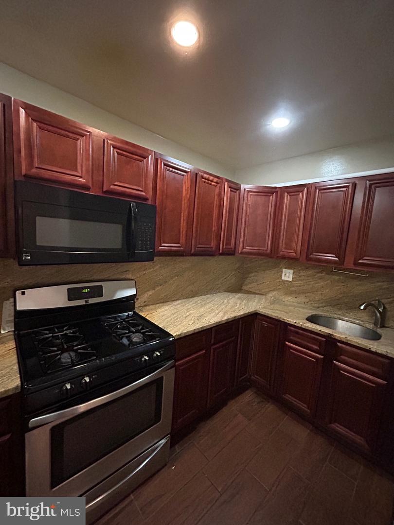 6426 NORTH CAPITOL ST NW, WASHINGTON, District Of Columbia 20012, 4 Bedrooms Bedrooms, ,1 BathroomBathrooms,Residential,For sale,6426 NORTH CAPITOL ST NW,DCDC2243112 MLS # DCDC2243112