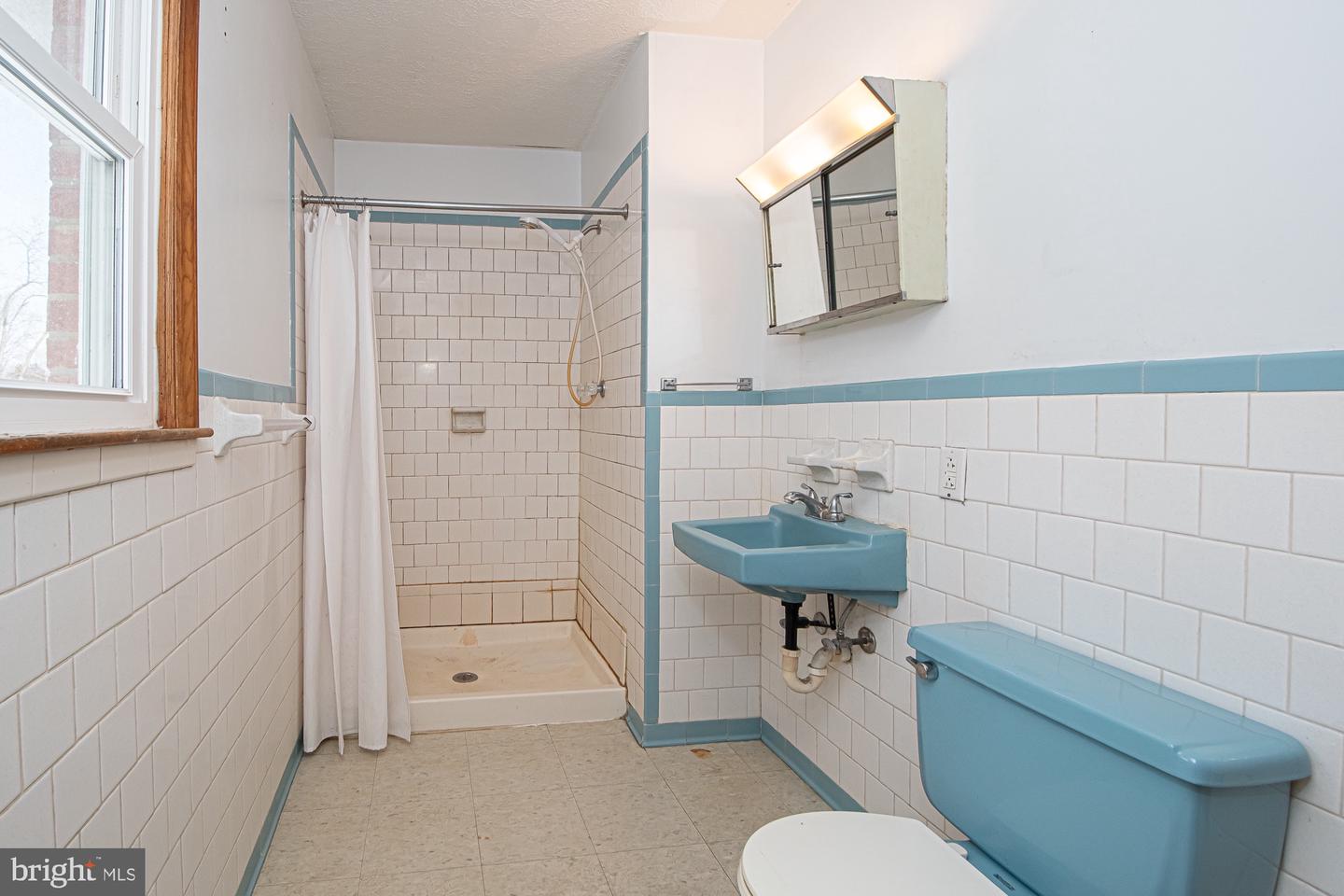 202 POE DR, FRONT ROYAL, Virginia 22630, 4 Bedrooms Bedrooms, ,2 BathroomsBathrooms,Residential,For sale,202 POE DR,VAWR2013230 MLS # VAWR2013230 202 POE DR, FRONT ROYAL, Virginia 22630, 4 Bedrooms Bedrooms, ,2 BathroomsBathrooms,Residential,For sale,202 POE DR,VAWR2013230 MLS # VAWR2013230