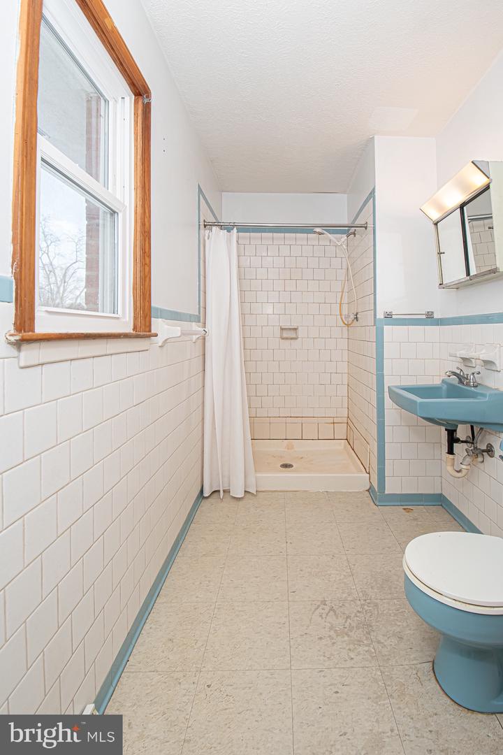 202 POE DR, FRONT ROYAL, Virginia 22630, 4 Bedrooms Bedrooms, ,2 BathroomsBathrooms,Residential,For sale,202 POE DR,VAWR2013230 MLS # VAWR2013230 202 POE DR, FRONT ROYAL, Virginia 22630, 4 Bedrooms Bedrooms, ,2 BathroomsBathrooms,Residential,For sale,202 POE DR,VAWR2013230 MLS # VAWR2013230