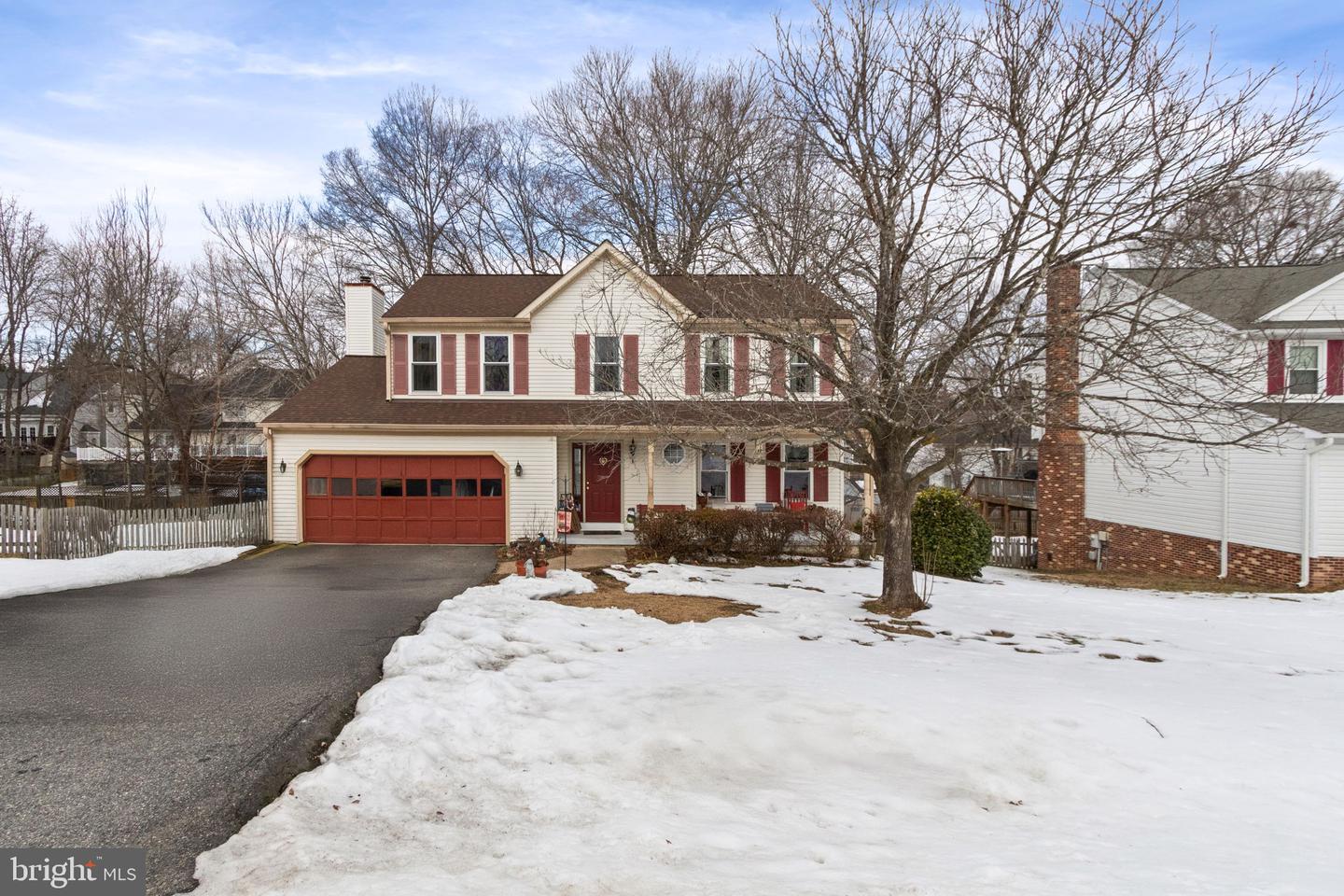 7211 LORD BARTON DR, FREDERICKSBURG, Virginia 22407, 4 Bedrooms Bedrooms, ,2 BathroomsBathrooms,Residential,For sale,7211 LORD BARTON DR,VASP2038916 MLS # VASP2038916