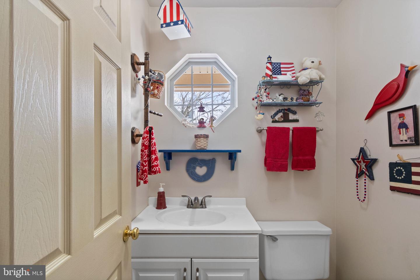 7211 LORD BARTON DR, FREDERICKSBURG, Virginia 22407, 4 Bedrooms Bedrooms, ,2 BathroomsBathrooms,Residential,For sale,7211 LORD BARTON DR,VASP2038916 MLS # VASP2038916