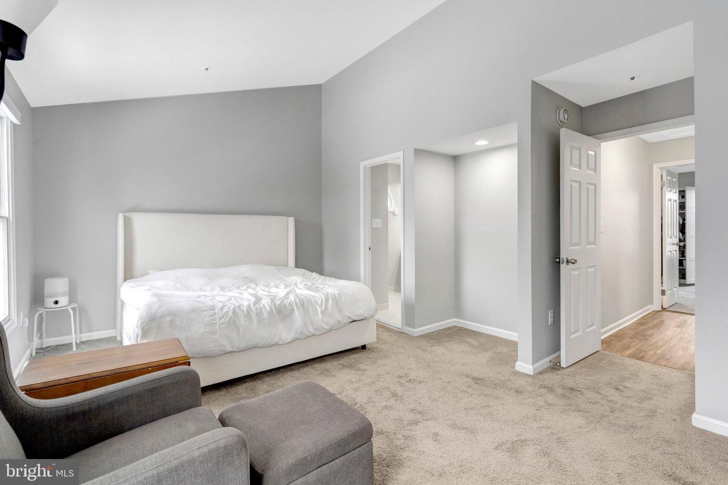 7938 BLUE GRAY CIR, MANASSAS, Virginia 20109, 3 Bedrooms Bedrooms, 7 Rooms Rooms,3 BathroomsBathrooms,Residential,For sale,7938 BLUE GRAY CIR,VAPW2111410 MLS # VAPW2111410