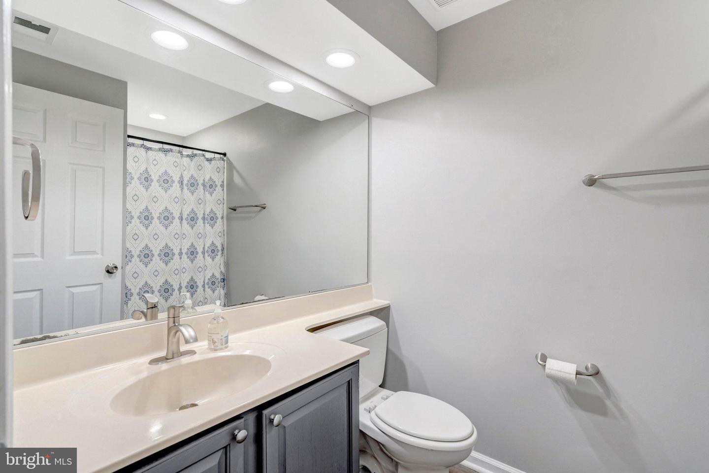 7938 BLUE GRAY CIR, MANASSAS, Virginia 20109, 3 Bedrooms Bedrooms, 7 Rooms Rooms,3 BathroomsBathrooms,Residential,For sale,7938 BLUE GRAY CIR,VAPW2111410 MLS # VAPW2111410