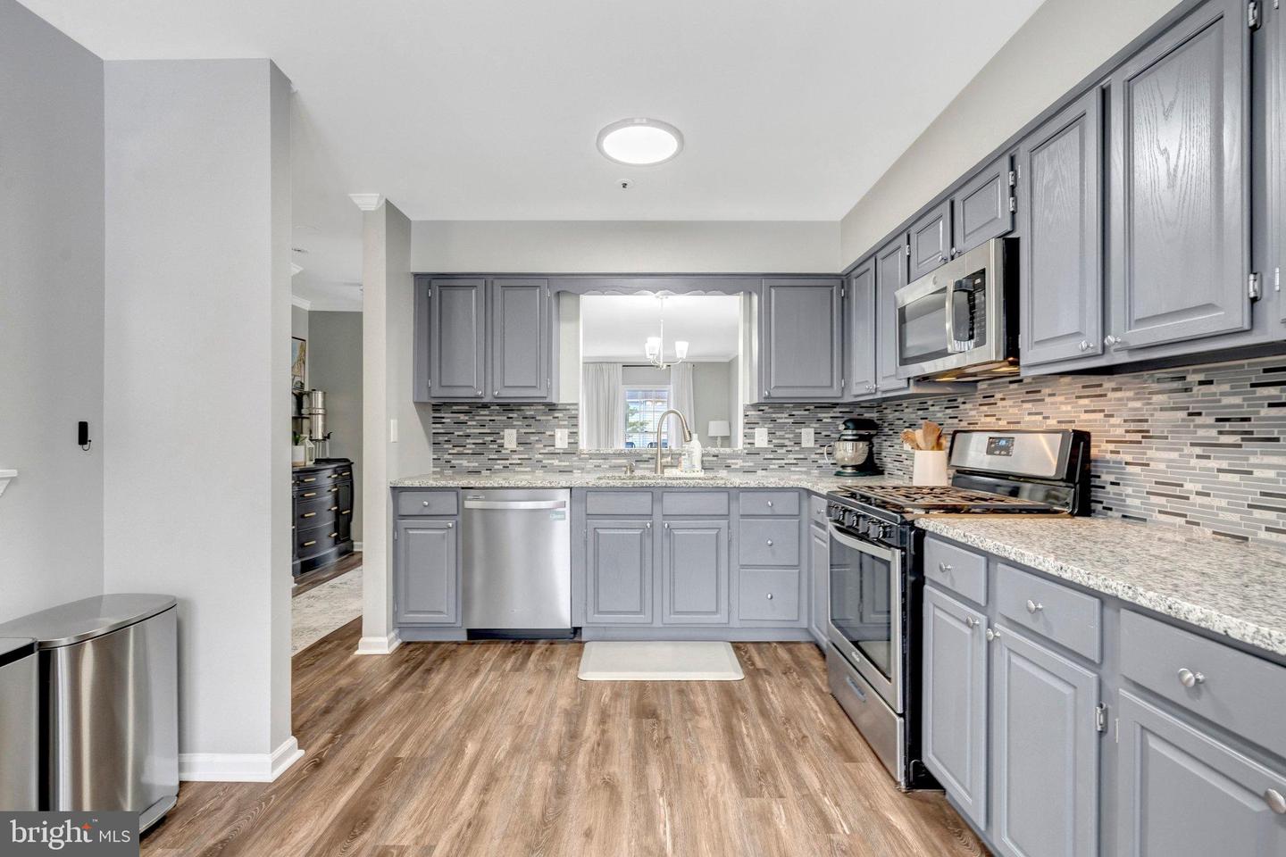 7938 BLUE GRAY CIR, MANASSAS, Virginia 20109, 3 Bedrooms Bedrooms, 7 Rooms Rooms,3 BathroomsBathrooms,Residential,For sale,7938 BLUE GRAY CIR,VAPW2111410 MLS # VAPW2111410