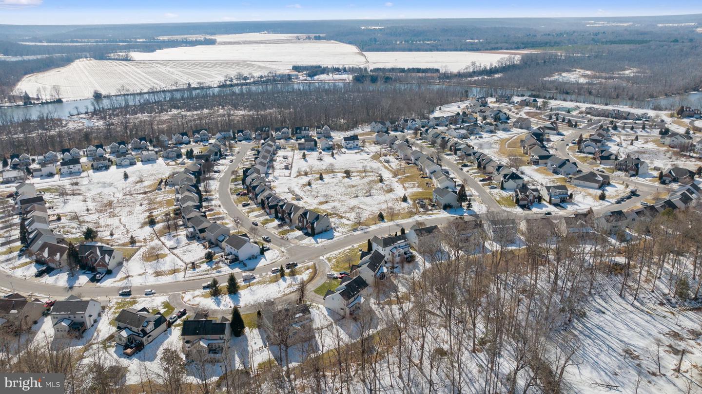 6149 HAWSER DR, KING GEORGE, Virginia 22485, 5 Bedrooms Bedrooms, ,2 BathroomsBathrooms,Residential,For sale,6149 HAWSER DR,VAKG2007586 MLS # VAKG2007586