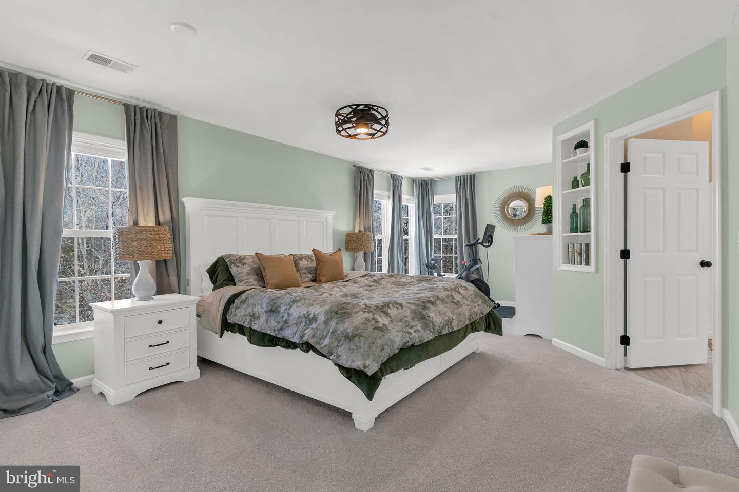 6149 HAWSER DR, KING GEORGE, Virginia 22485, 5 Bedrooms Bedrooms, ,2 BathroomsBathrooms,Residential,For sale,6149 HAWSER DR,VAKG2007586 MLS # VAKG2007586