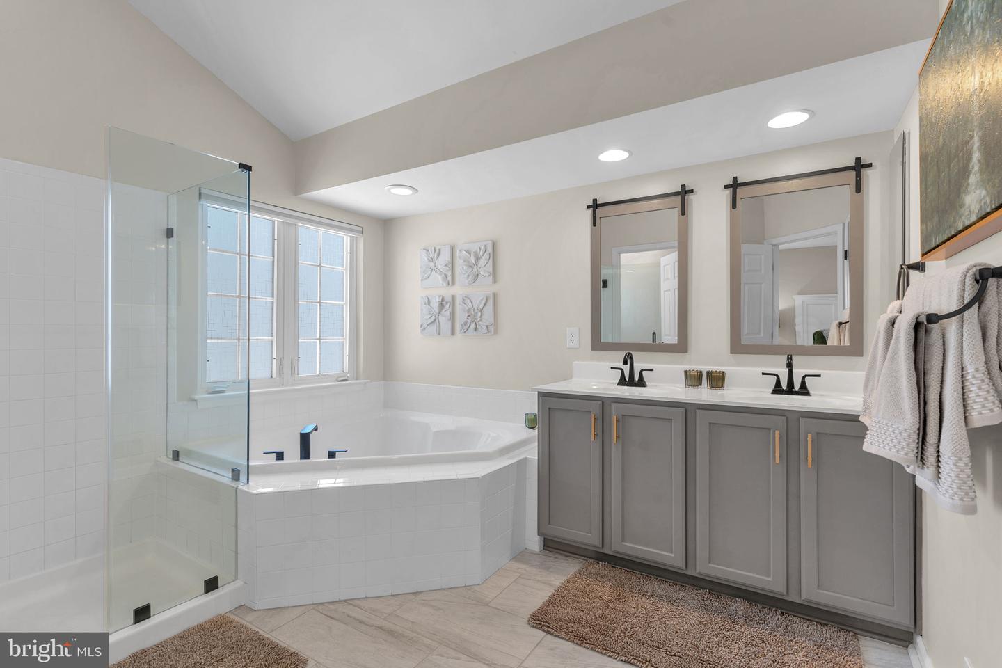 6149 HAWSER DR, KING GEORGE, Virginia 22485, 5 Bedrooms Bedrooms, ,2 BathroomsBathrooms,Residential,For sale,6149 HAWSER DR,VAKG2007586 MLS # VAKG2007586