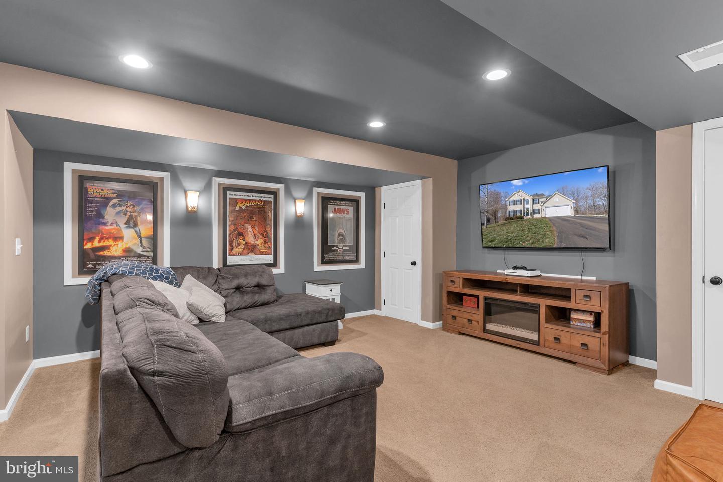 6149 HAWSER DR, KING GEORGE, Virginia 22485, 5 Bedrooms Bedrooms, ,2 BathroomsBathrooms,Residential,For sale,6149 HAWSER DR,VAKG2007586 MLS # VAKG2007586