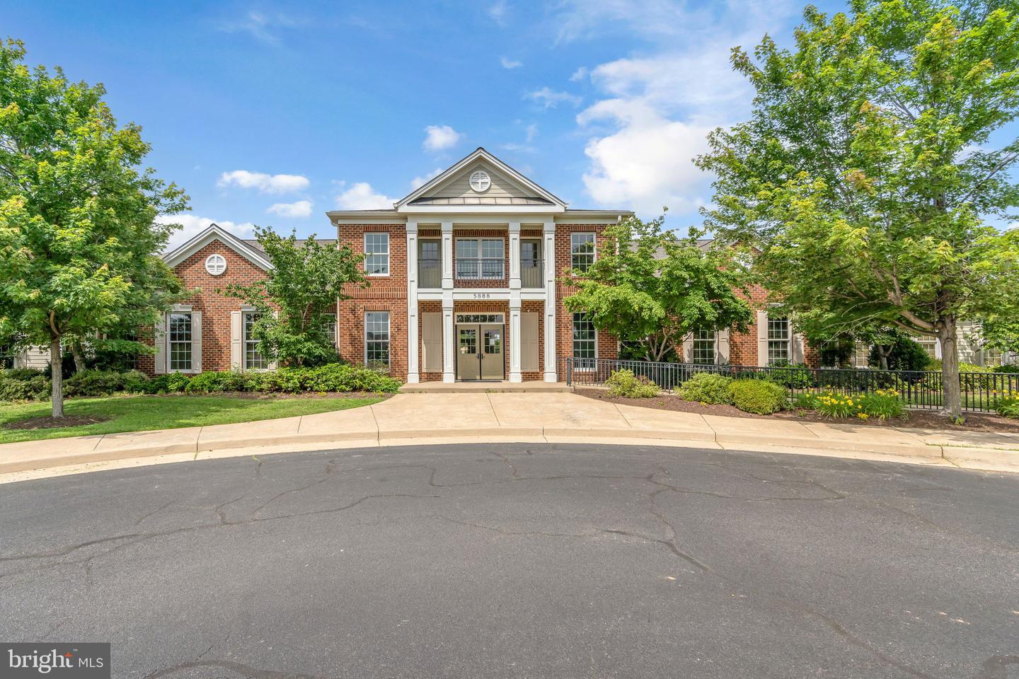 6149 HAWSER DR, KING GEORGE, Virginia 22485, 5 Bedrooms Bedrooms, ,2 BathroomsBathrooms,Residential,For sale,6149 HAWSER DR,VAKG2007586 MLS # VAKG2007586