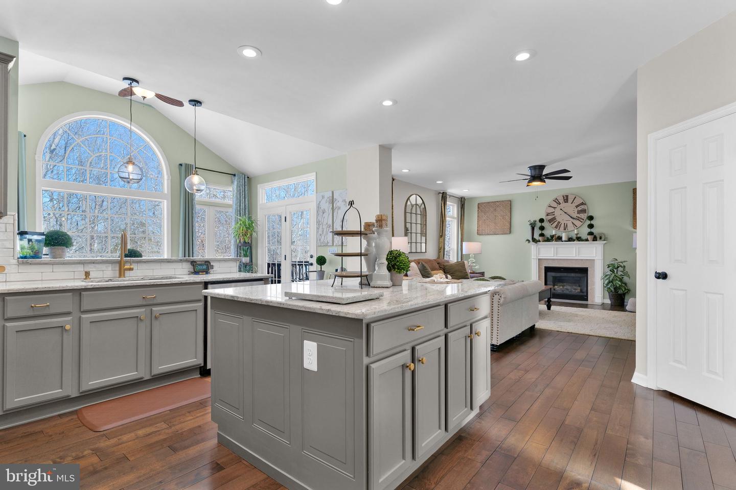 6149 HAWSER DR, KING GEORGE, Virginia 22485, 5 Bedrooms Bedrooms, ,2 BathroomsBathrooms,Residential,For sale,6149 HAWSER DR,VAKG2007586 MLS # VAKG2007586