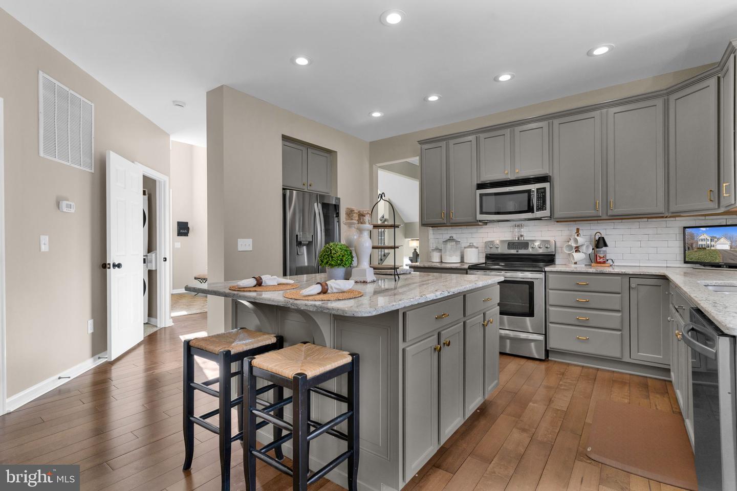 6149 HAWSER DR, KING GEORGE, Virginia 22485, 5 Bedrooms Bedrooms, ,2 BathroomsBathrooms,Residential,For sale,6149 HAWSER DR,VAKG2007586 MLS # VAKG2007586