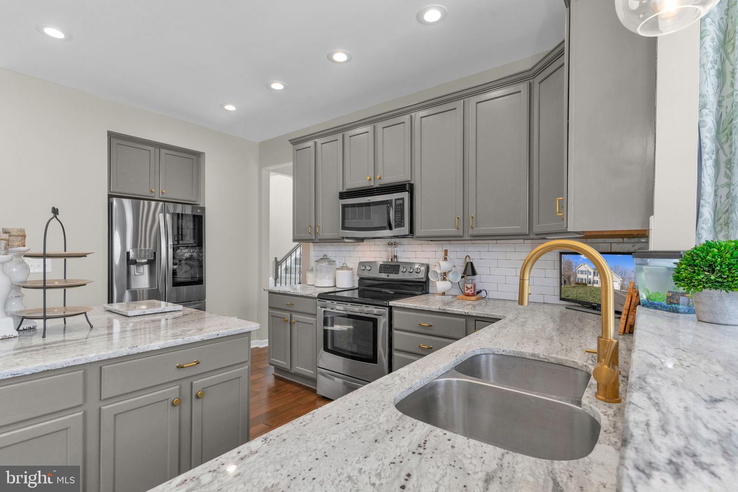 6149 HAWSER DR, KING GEORGE, Virginia 22485, 5 Bedrooms Bedrooms, ,2 BathroomsBathrooms,Residential,For sale,6149 HAWSER DR,VAKG2007586 MLS # VAKG2007586