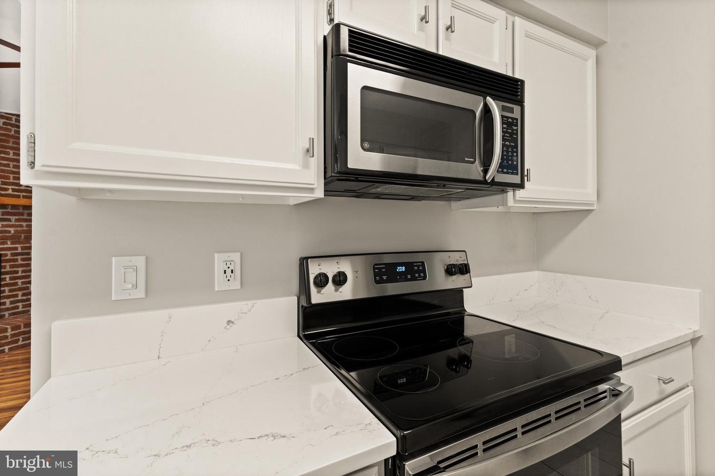 35159 ROSECROFT LN, MIDDLEBURG, Virginia 20117, 3 Bedrooms Bedrooms, ,2 BathroomsBathrooms,Residential,For sale,35159 ROSECROFT LN,VALO2115226 MLS # VALO2115226