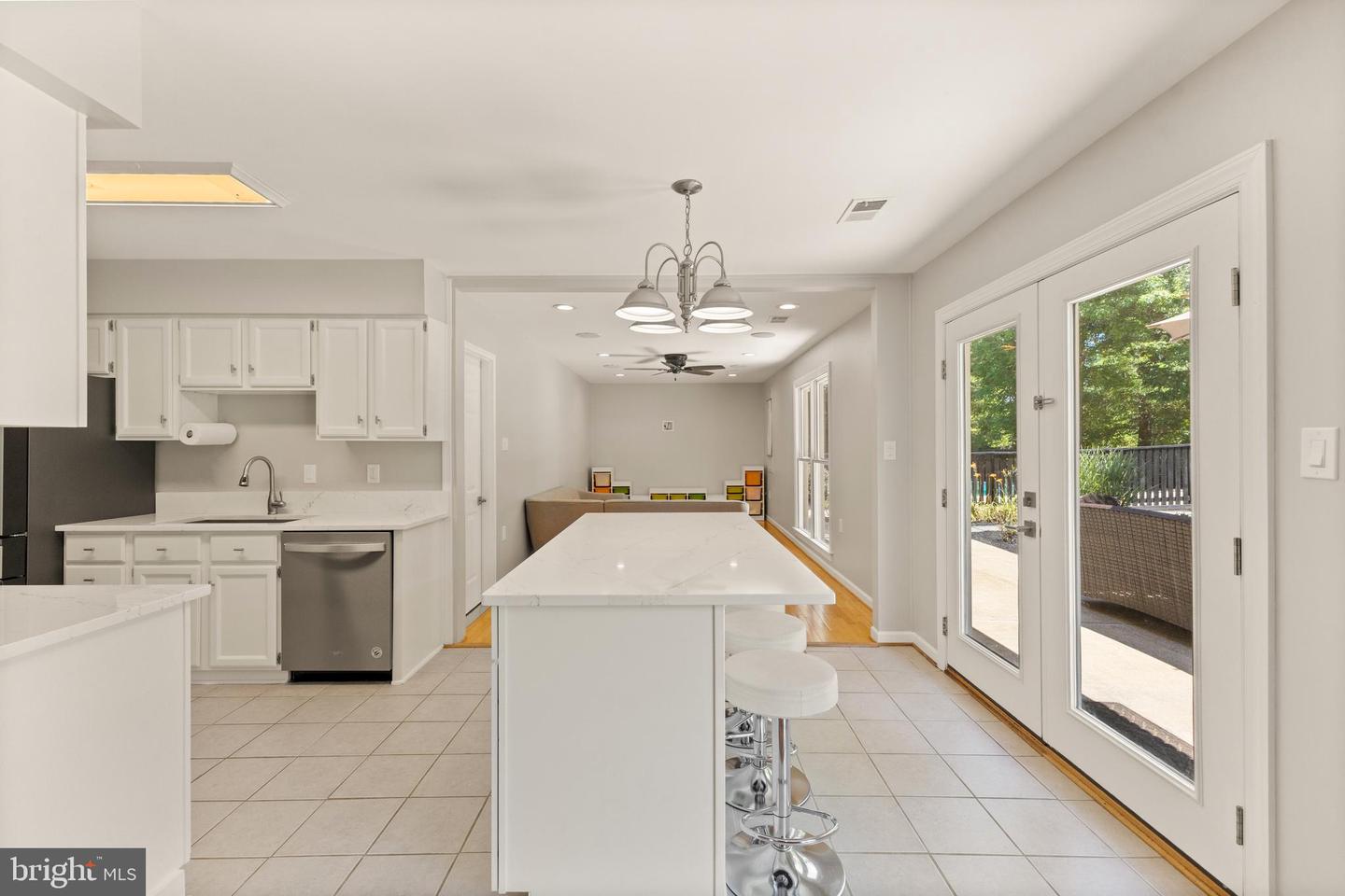 35159 ROSECROFT LN, MIDDLEBURG, Virginia 20117, 3 Bedrooms Bedrooms, ,2 BathroomsBathrooms,Residential,For sale,35159 ROSECROFT LN,VALO2115226 MLS # VALO2115226