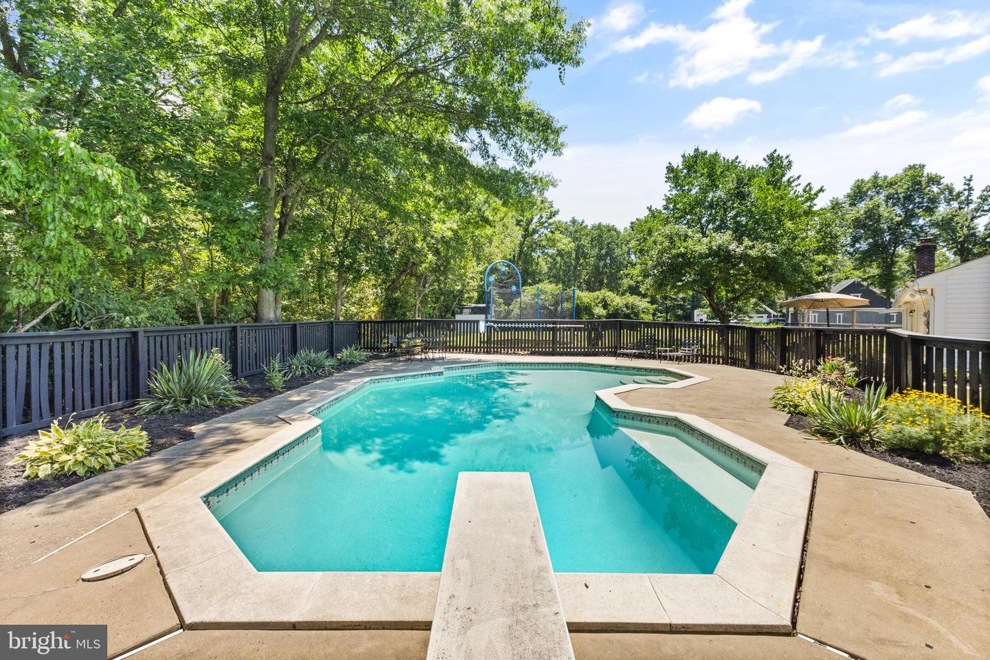 35159 ROSECROFT LN, MIDDLEBURG, Virginia 20117, 3 Bedrooms Bedrooms, ,2 BathroomsBathrooms,Residential,For sale,35159 ROSECROFT LN,VALO2115226 MLS # VALO2115226