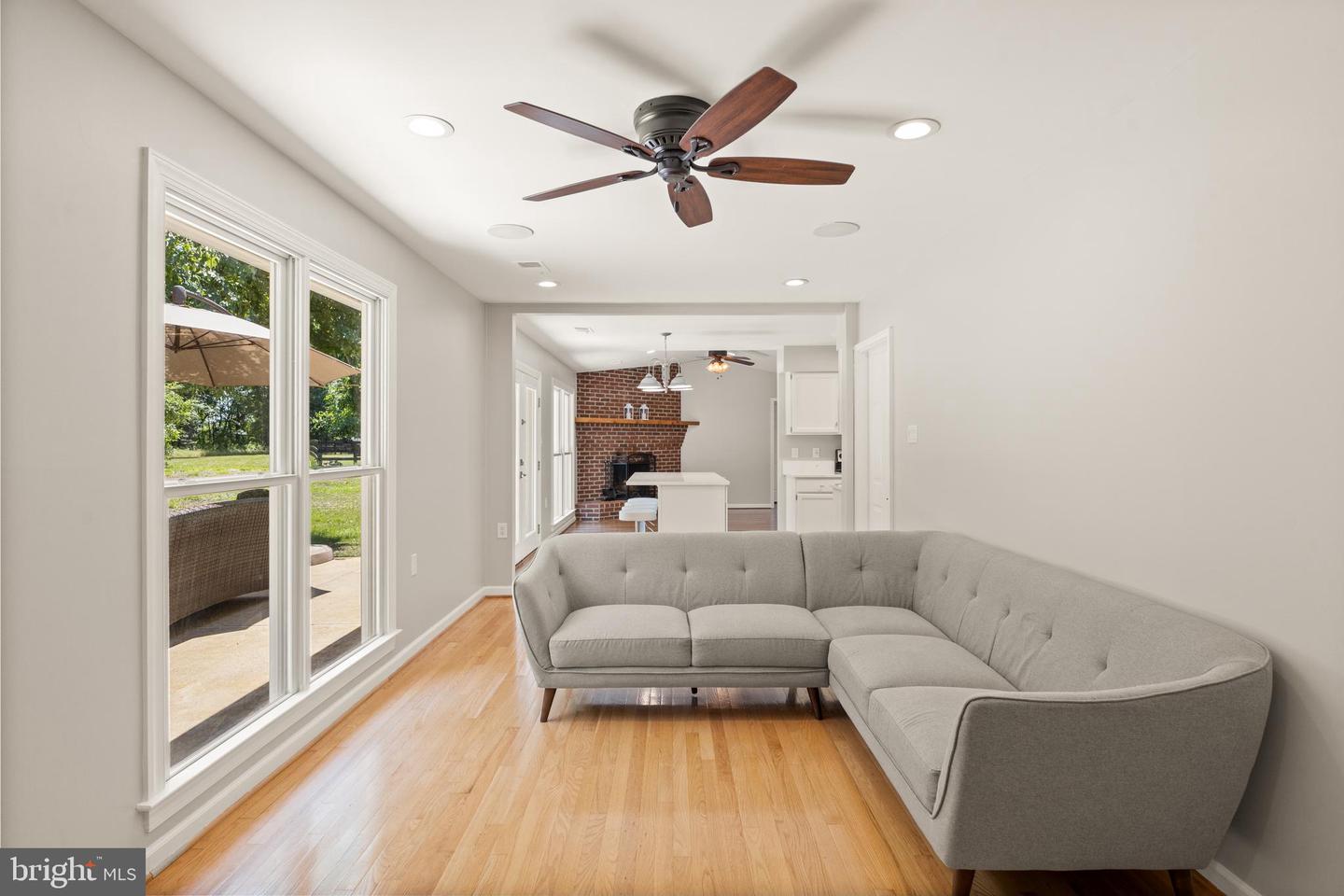 35159 ROSECROFT LN, MIDDLEBURG, Virginia 20117, 3 Bedrooms Bedrooms, ,2 BathroomsBathrooms,Residential,For sale,35159 ROSECROFT LN,VALO2115226 MLS # VALO2115226