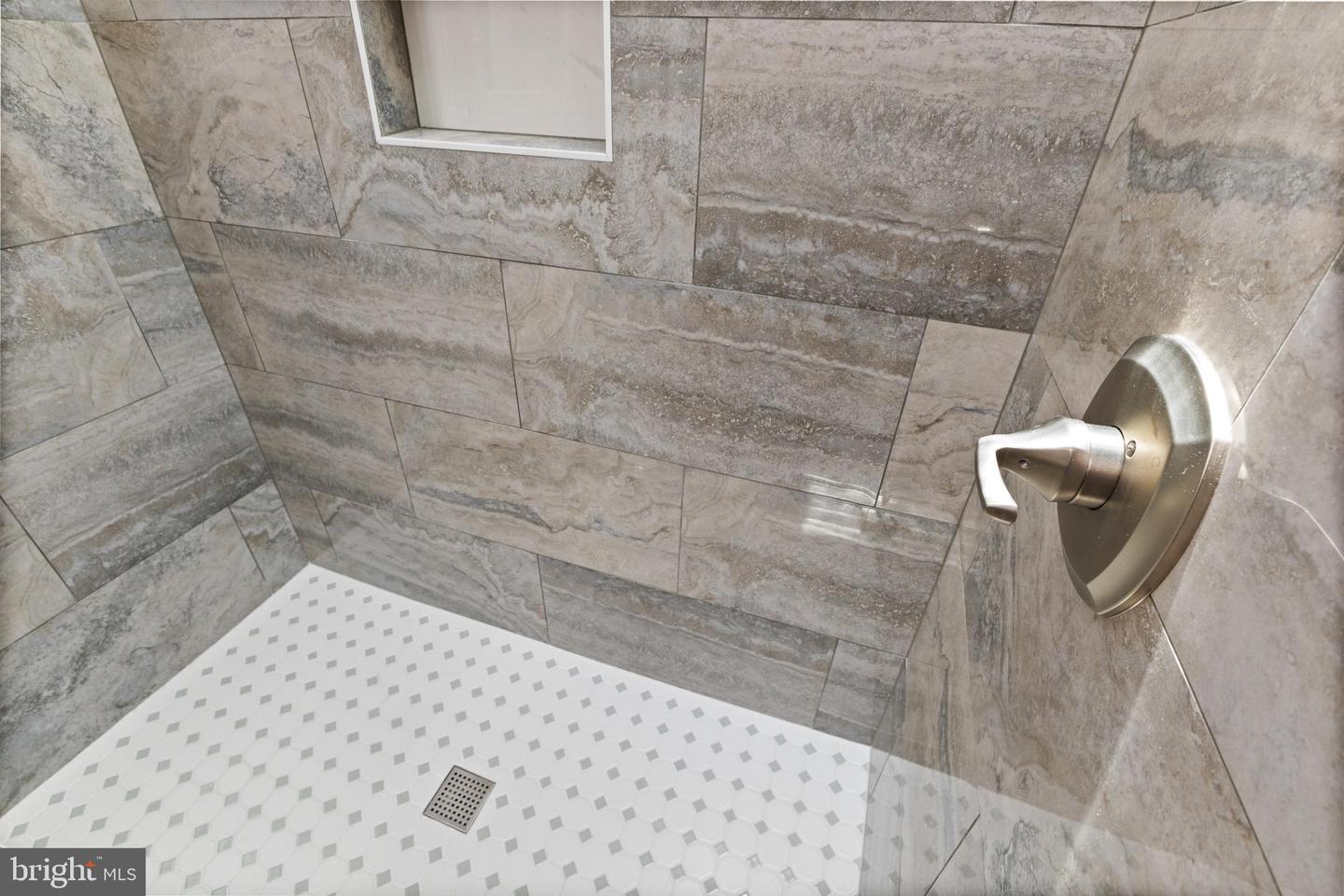 35159 ROSECROFT LN, MIDDLEBURG, Virginia 20117, 3 Bedrooms Bedrooms, ,2 BathroomsBathrooms,Residential,For sale,35159 ROSECROFT LN,VALO2115226 MLS # VALO2115226