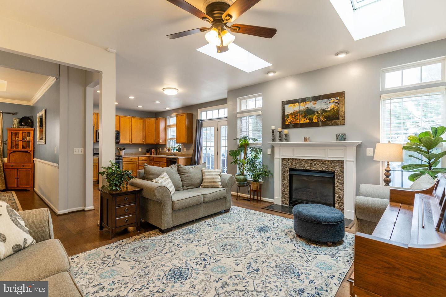 9028 HARROVER PL, LORTON, Virginia 22079, 4 Bedrooms Bedrooms, 16 Rooms Rooms,3 BathroomsBathrooms,Residential,For sale,9028 HARROVER PL,VAFX2288972 MLS # VAFX2288972 9028 HARROVER PL, LORTON, Virginia 22079, 4 Bedrooms Bedrooms, 16 Rooms Rooms,3 BathroomsBathrooms,Residential,For sale,9028 HARROVER PL,VAFX2288972 MLS # VAFX2288972