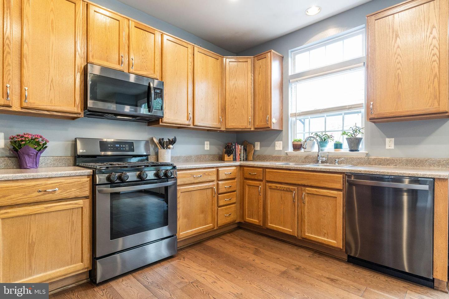 9028 HARROVER PL, LORTON, Virginia 22079, 4 Bedrooms Bedrooms, 16 Rooms Rooms,3 BathroomsBathrooms,Residential,For sale,9028 HARROVER PL,VAFX2288972 MLS # VAFX2288972 9028 HARROVER PL, LORTON, Virginia 22079, 4 Bedrooms Bedrooms, 16 Rooms Rooms,3 BathroomsBathrooms,Residential,For sale,9028 HARROVER PL,VAFX2288972 MLS # VAFX2288972