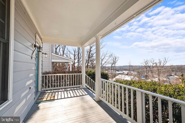 2315 HIGHLAND AVE, FALLS CHURCH, Virginia 22046, 3 Bedrooms Bedrooms, ,3 BathroomsBathrooms,Residential,For sale,2315 HIGHLAND AVE,VAFX2289560 MLS # VAFX2289560