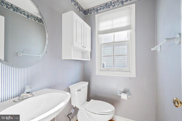 2315 HIGHLAND AVE, FALLS CHURCH, Virginia 22046, 3 Bedrooms Bedrooms, ,3 BathroomsBathrooms,Residential,For sale,2315 HIGHLAND AVE,VAFX2289560 MLS # VAFX2289560