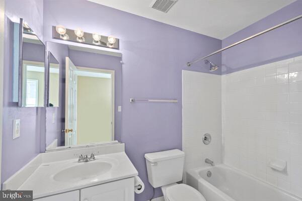 2315 HIGHLAND AVE, FALLS CHURCH, Virginia 22046, 3 Bedrooms Bedrooms, ,3 BathroomsBathrooms,Residential,For sale,2315 HIGHLAND AVE,VAFX2289560 MLS # VAFX2289560