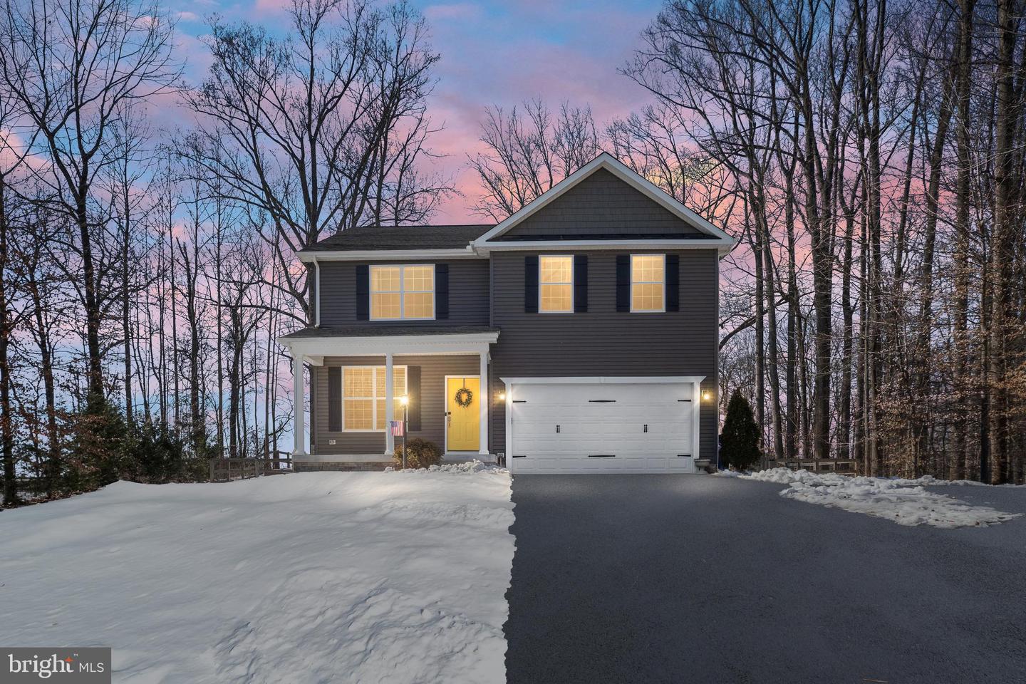 8454 COLFAX DR, KING GEORGE, Virginia 22485, 4 Bedrooms Bedrooms, ,3 BathroomsBathrooms,Residential,For sale,8454 COLFAX DR,VAKG2007622 MLS # VAKG2007622