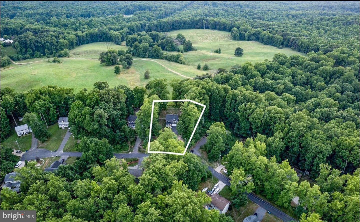 8454 COLFAX DR, KING GEORGE, Virginia 22485, 4 Bedrooms Bedrooms, ,3 BathroomsBathrooms,Residential,For sale,8454 COLFAX DR,VAKG2007622 MLS # VAKG2007622