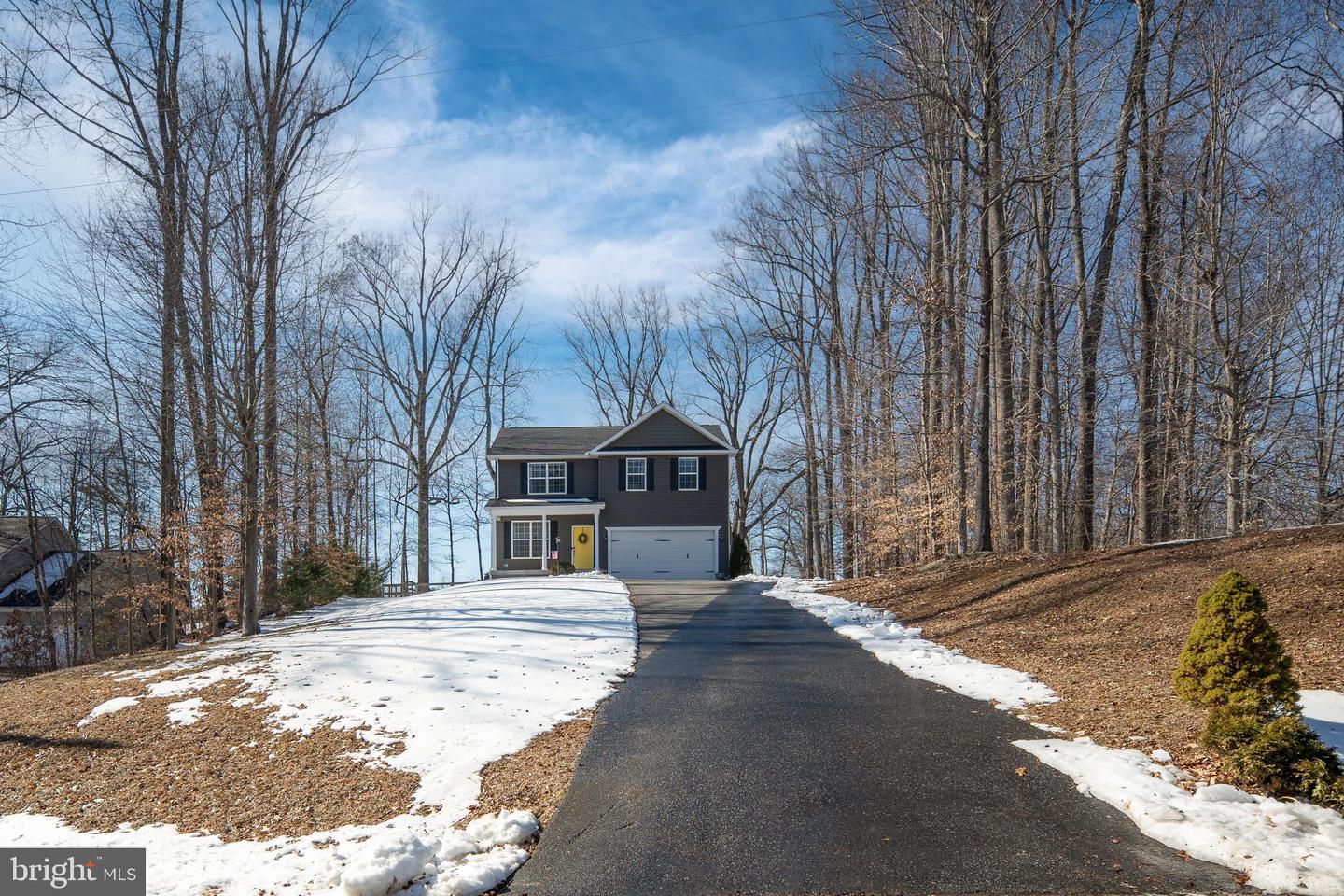 8454 COLFAX DR, KING GEORGE, Virginia 22485, 4 Bedrooms Bedrooms, ,3 BathroomsBathrooms,Residential,For sale,8454 COLFAX DR,VAKG2007622 MLS # VAKG2007622